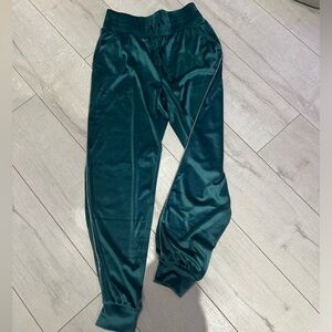 Victoria’s Secret sweatpants size S
